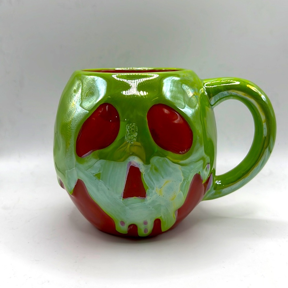 NWT Disney Poison Apple Mug Halloween